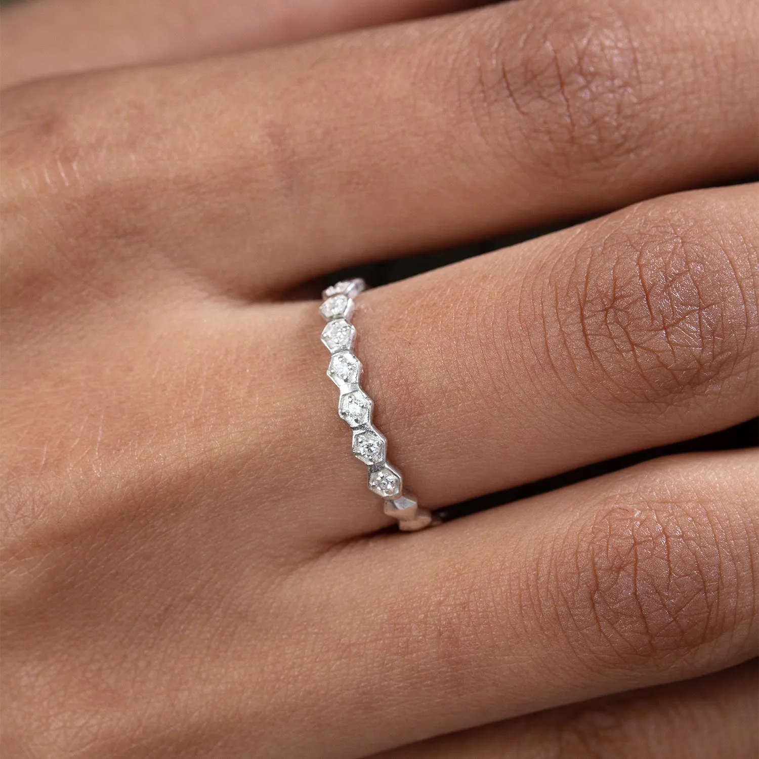 14k Brancusi Eternity Narrative Ring