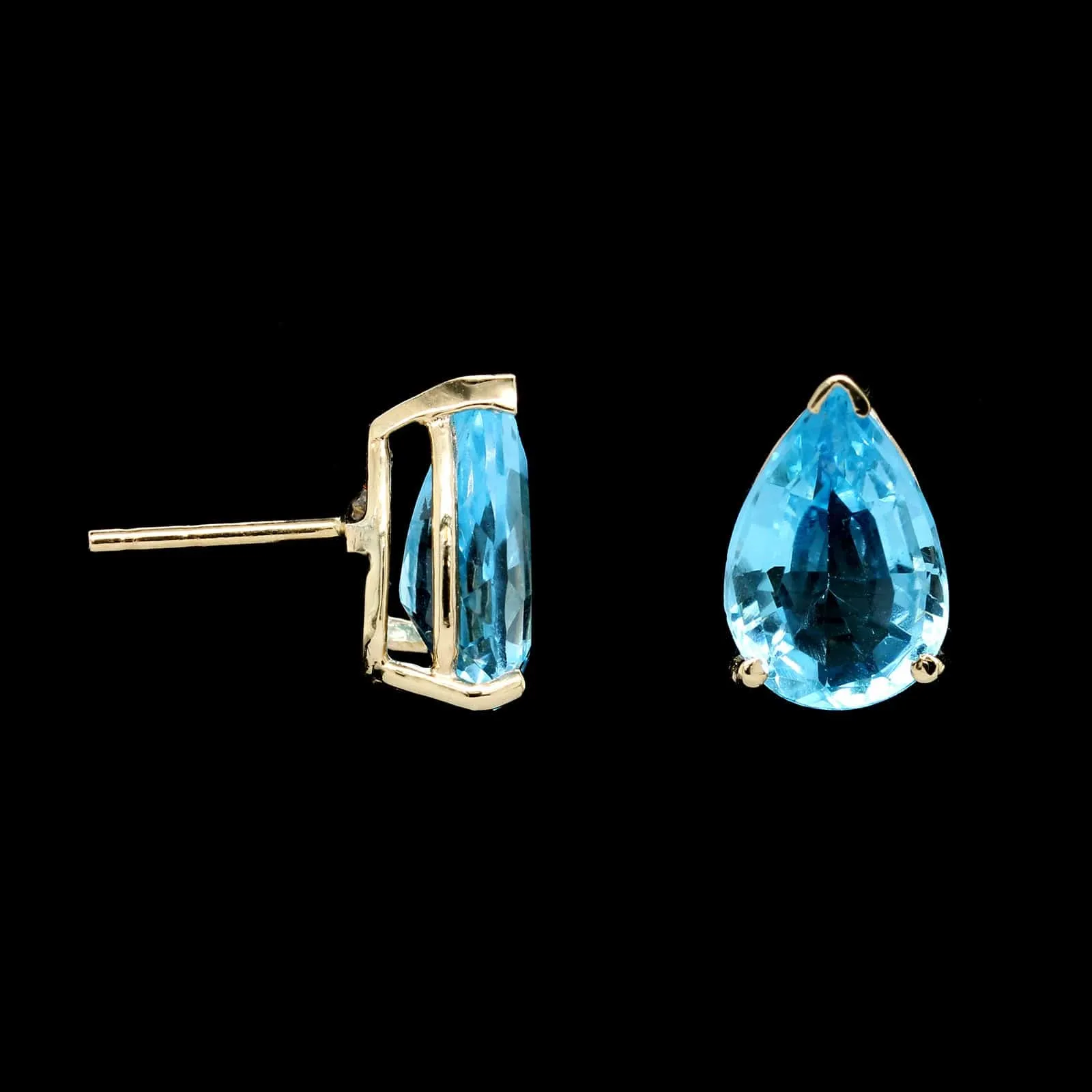 14K Yellow Gold Estate Blue Topaz Stud Earrings