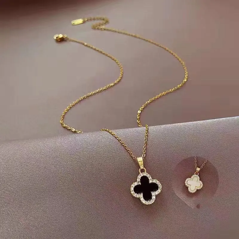 18K Gold Black And White Four-Leaf Clover Necklaces