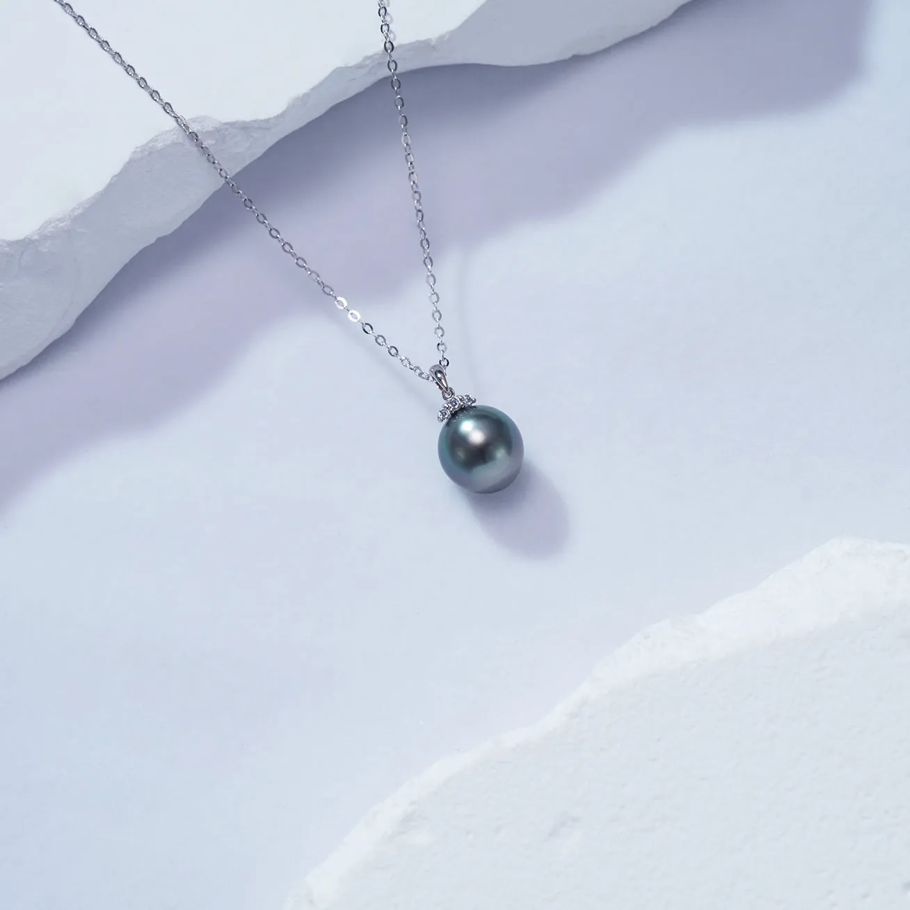 18K Solid Gold Saltwater Tahitian Pearl Necklace KN00051
