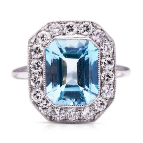 Art Deco aquamarine and diamond cluster ring, platinum