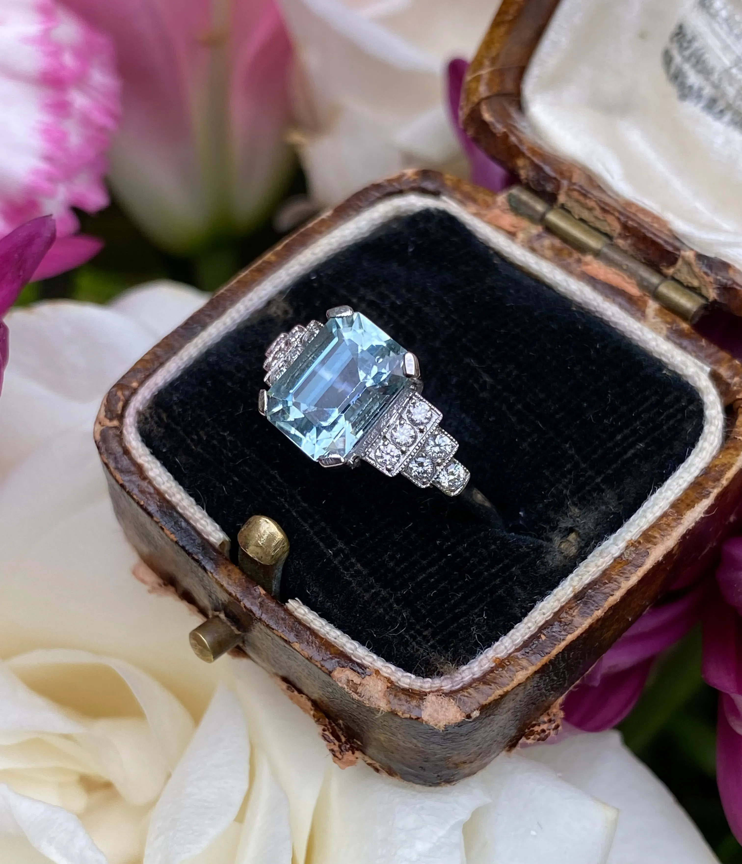 Art Deco Aquamarine and Diamond Ring Platinum 0.25ct   1.90ct