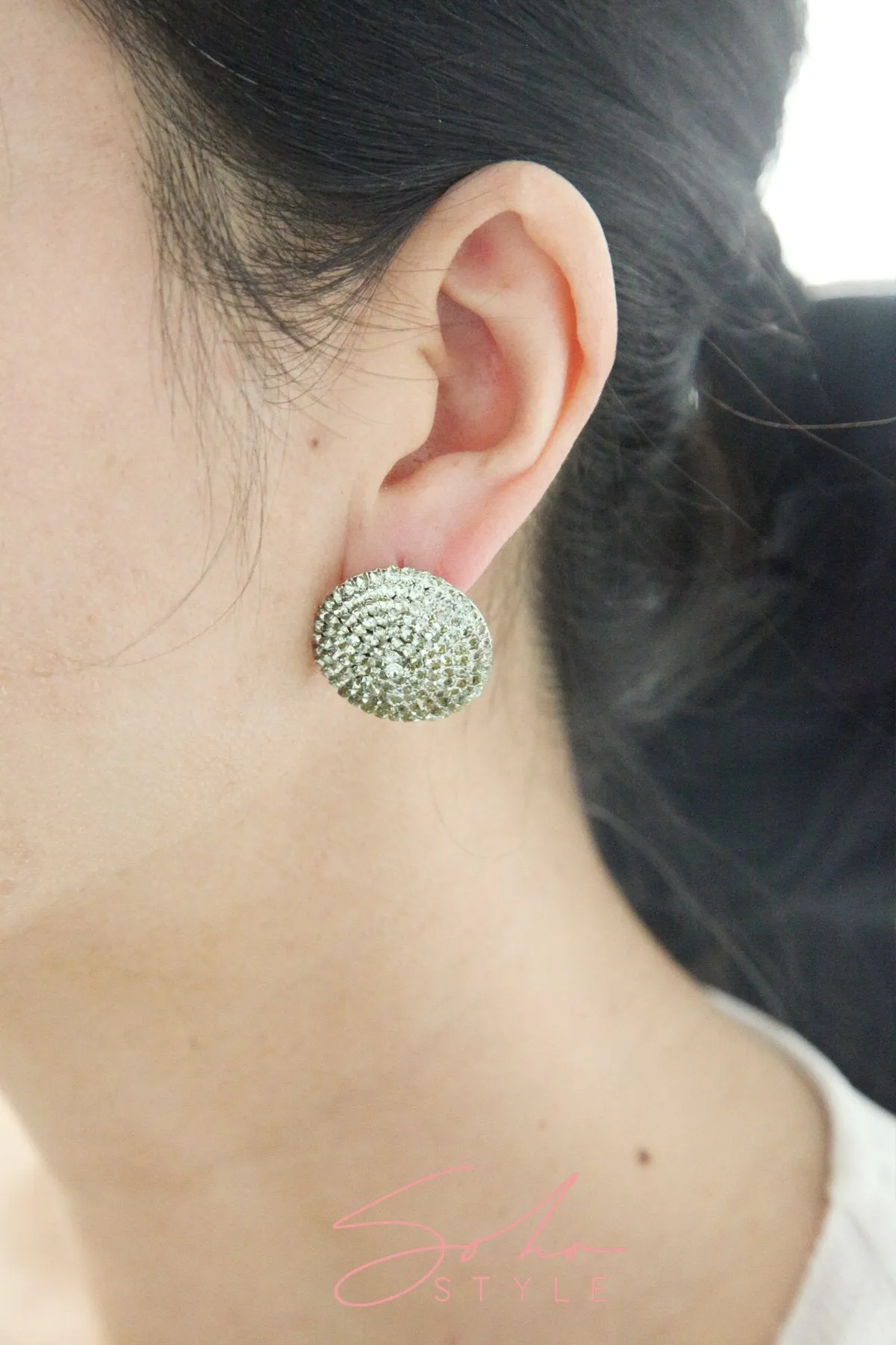 Big circle crystal cluster earring