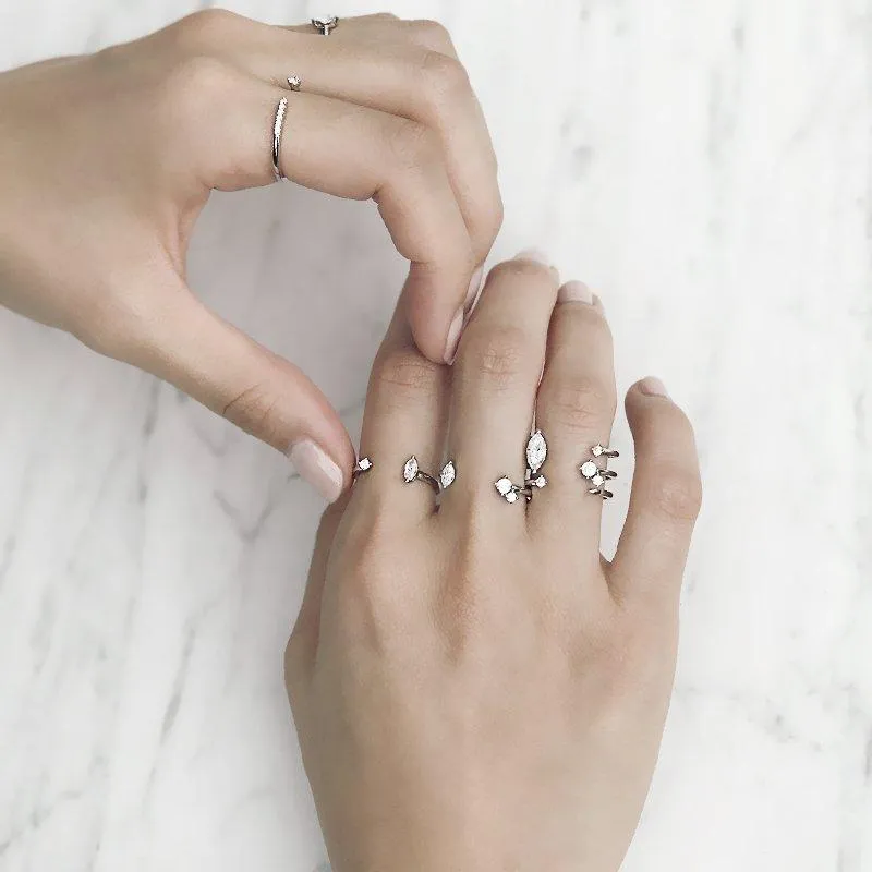 Droz Baby Ring