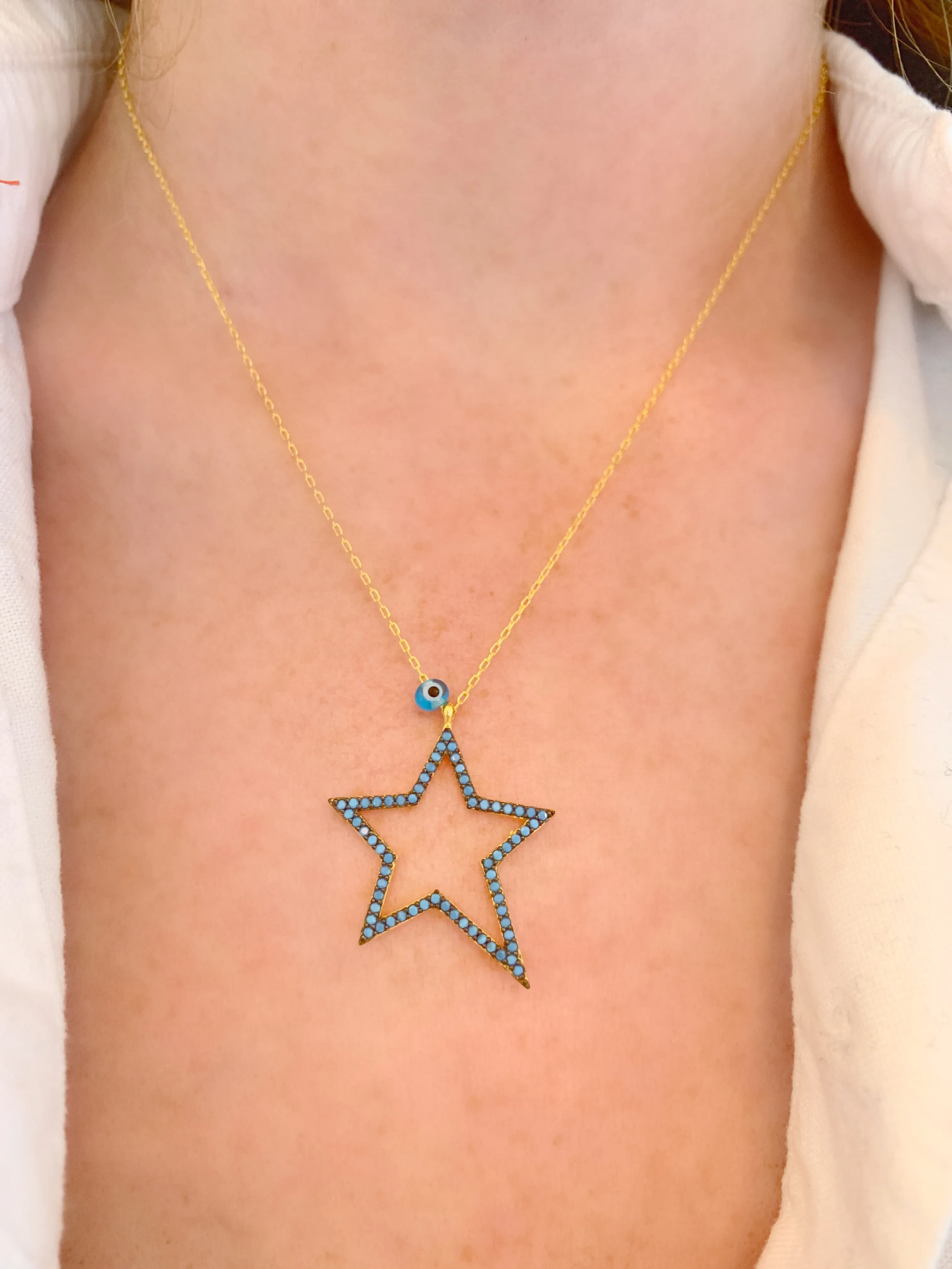 Moody Star Necklace