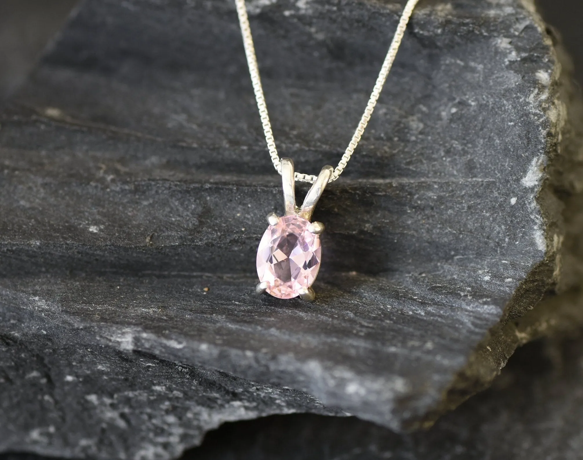 Morganite Pendant - Dainty Oval Pendant - Pink Diamond Necklace
