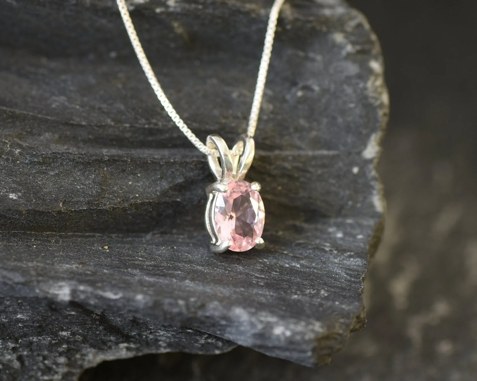 Morganite Pendant - Dainty Oval Pendant - Pink Diamond Necklace