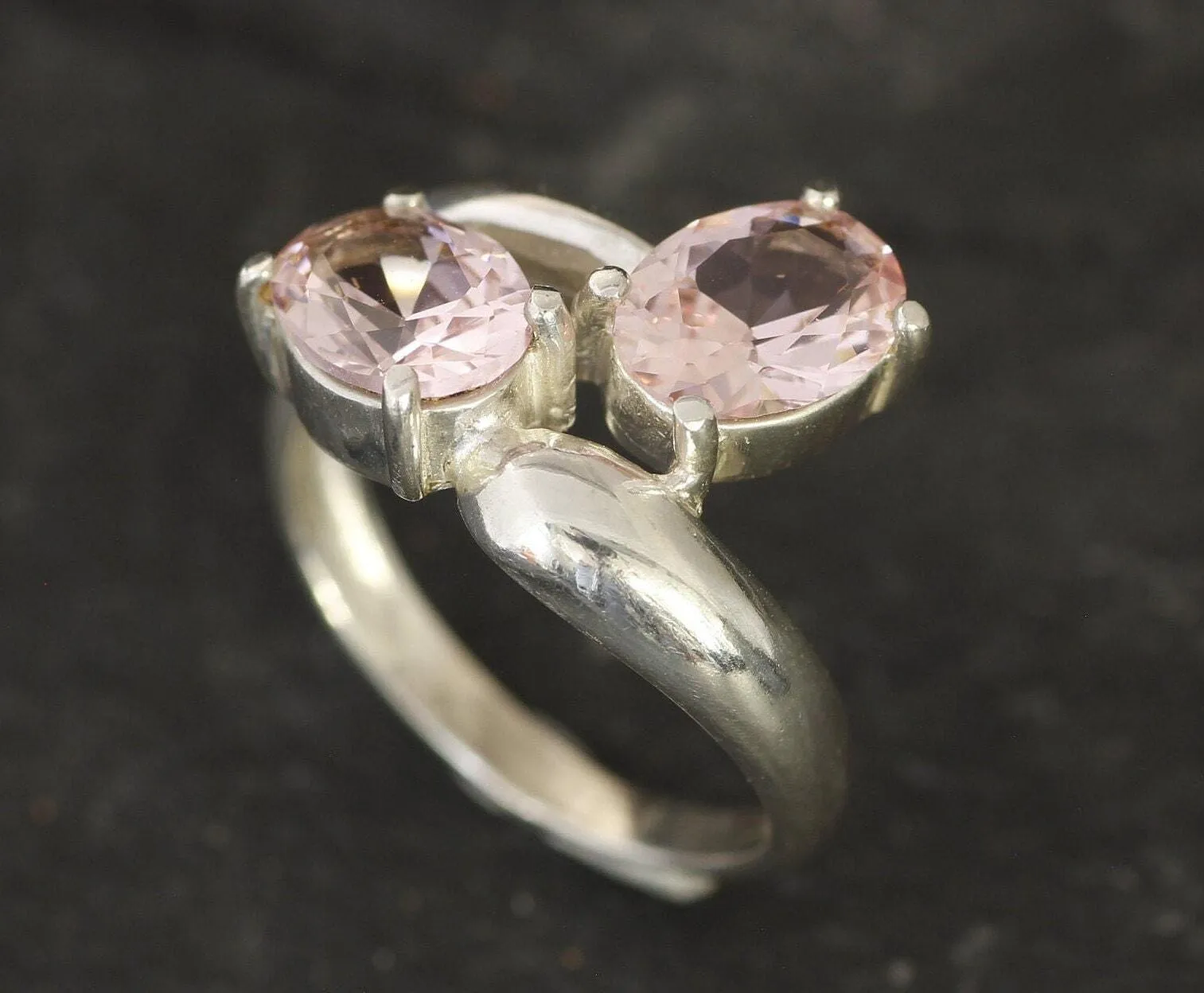 Morganite Ring - Pink Bypass Ring - Classic Oval Ring
