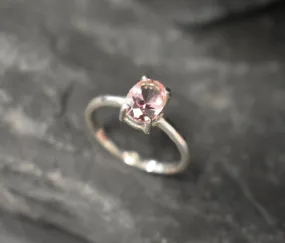 Morganite Ring - Pink Solitaire Ring - Oval Morganite Ring