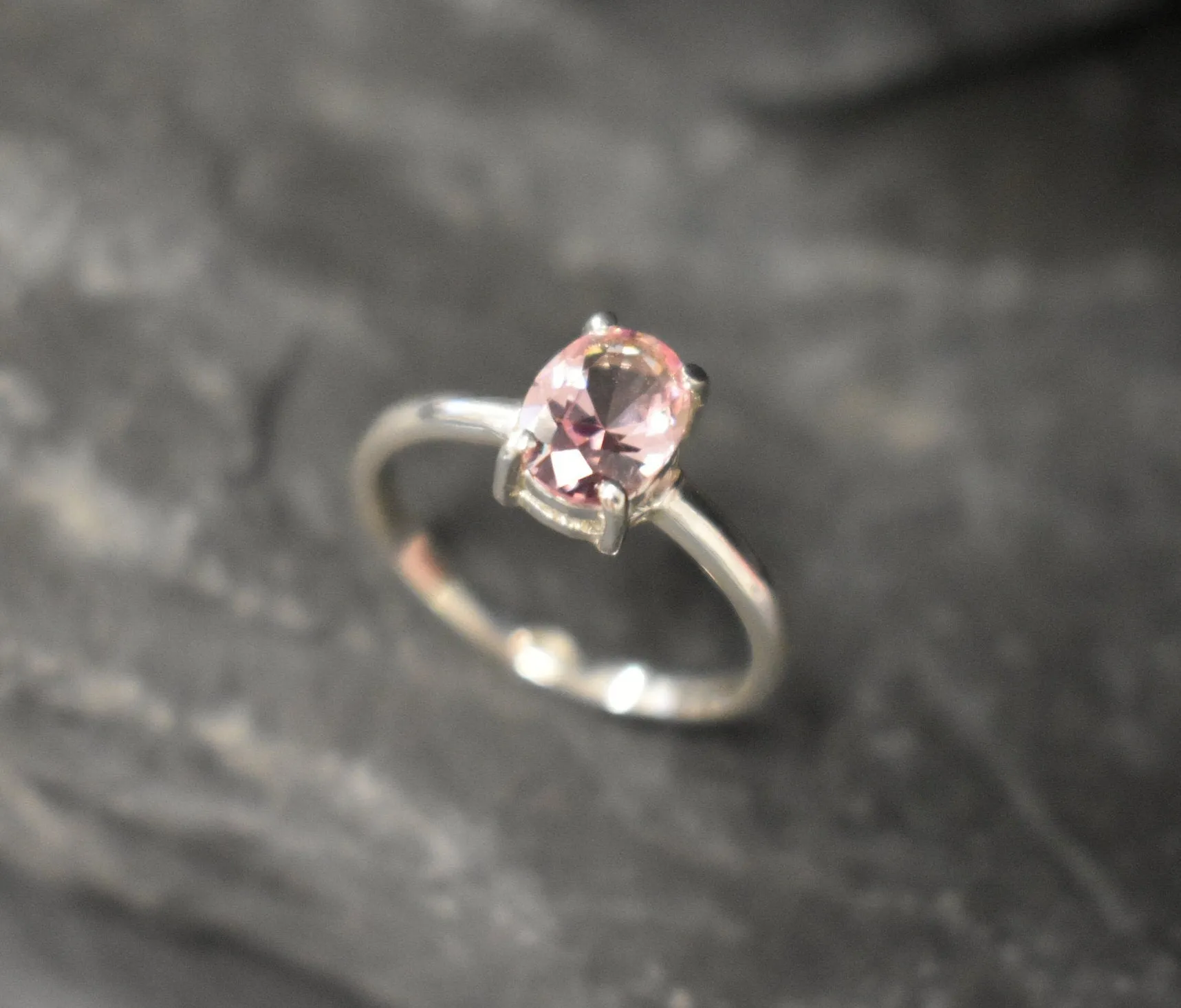 Morganite Ring - Pink Solitaire Ring - Oval Morganite Ring