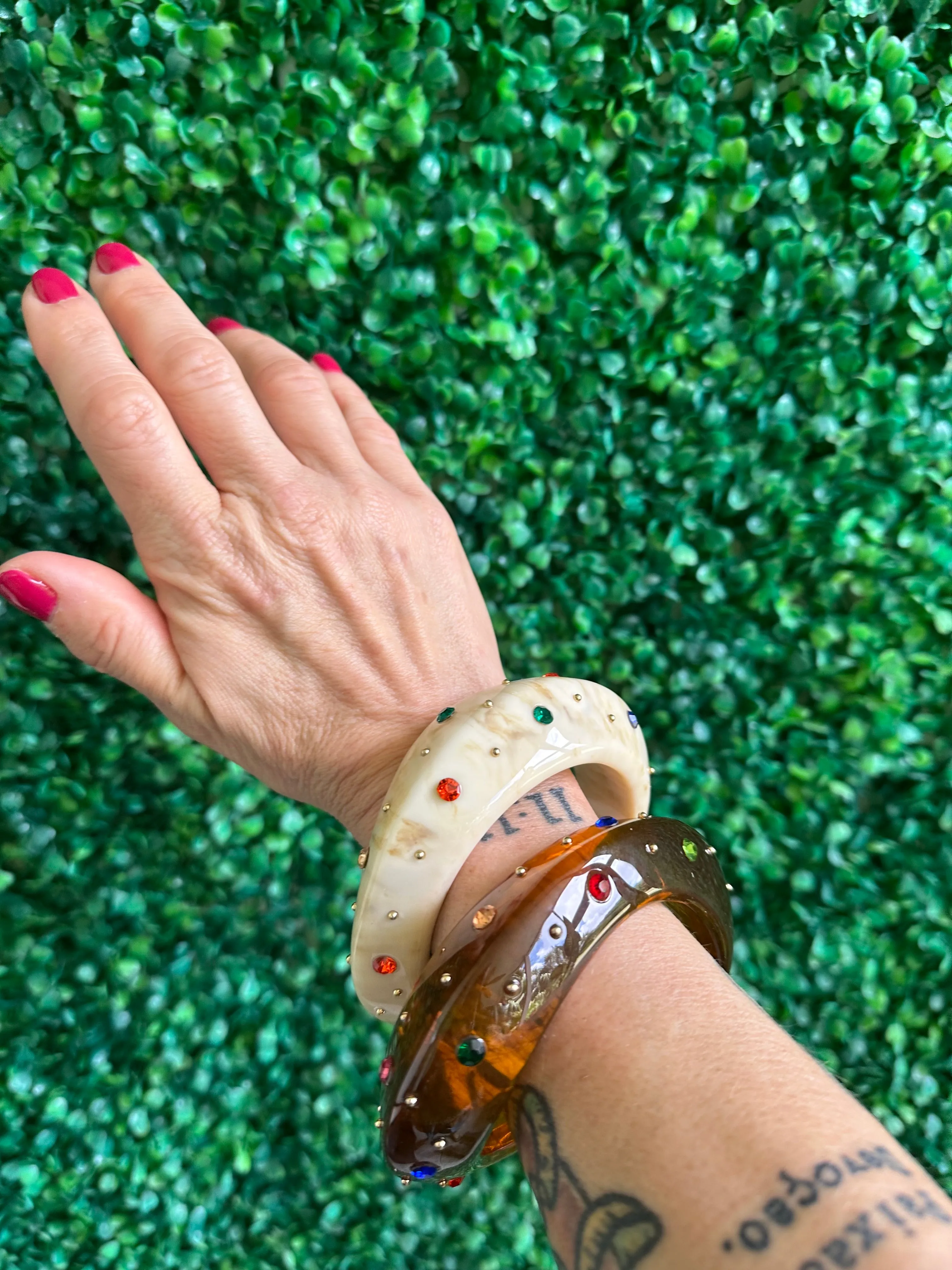 New Stock 2 Vintage Classic Retro Irregular Geometric Huge Acrylic Resin Cuff Disco Crystal Bracelets Bangles