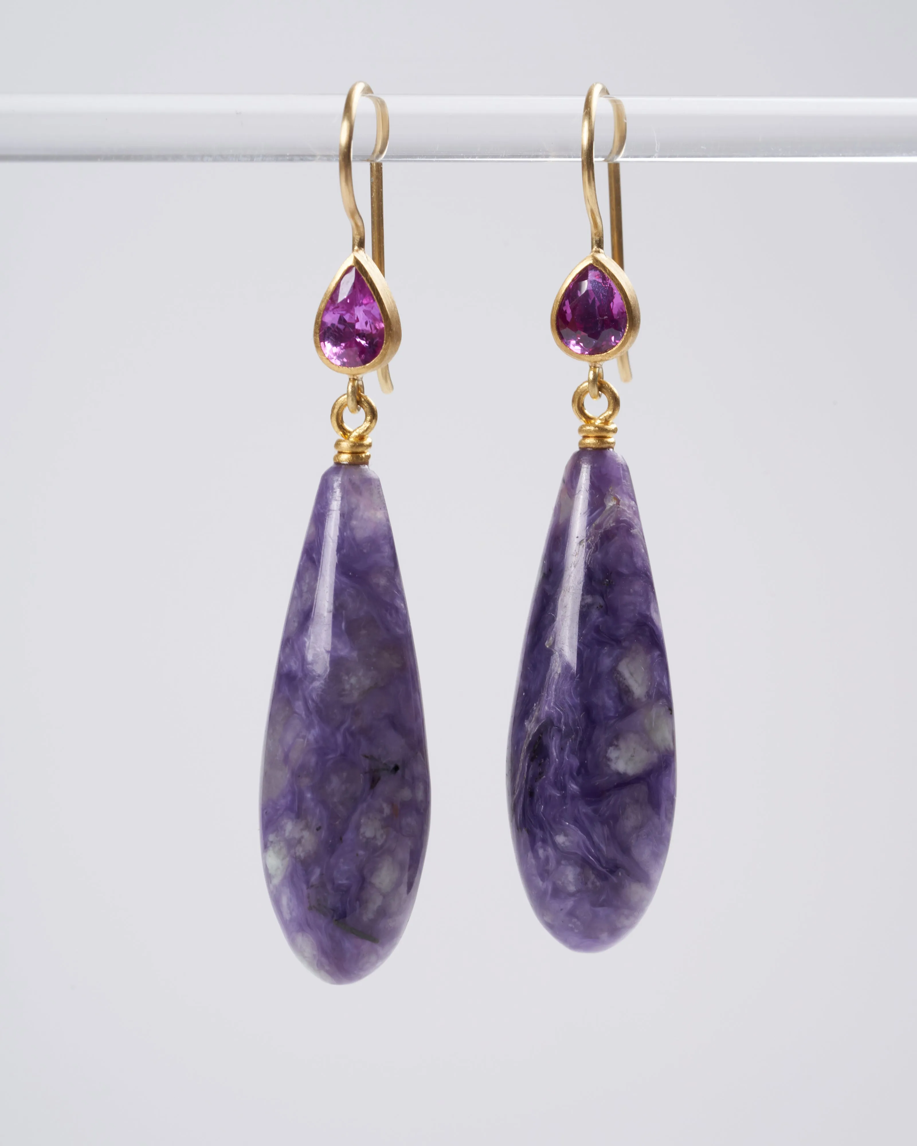 ofk apple and ear wire magenta sapphire with chorite 22/18k yg - purple