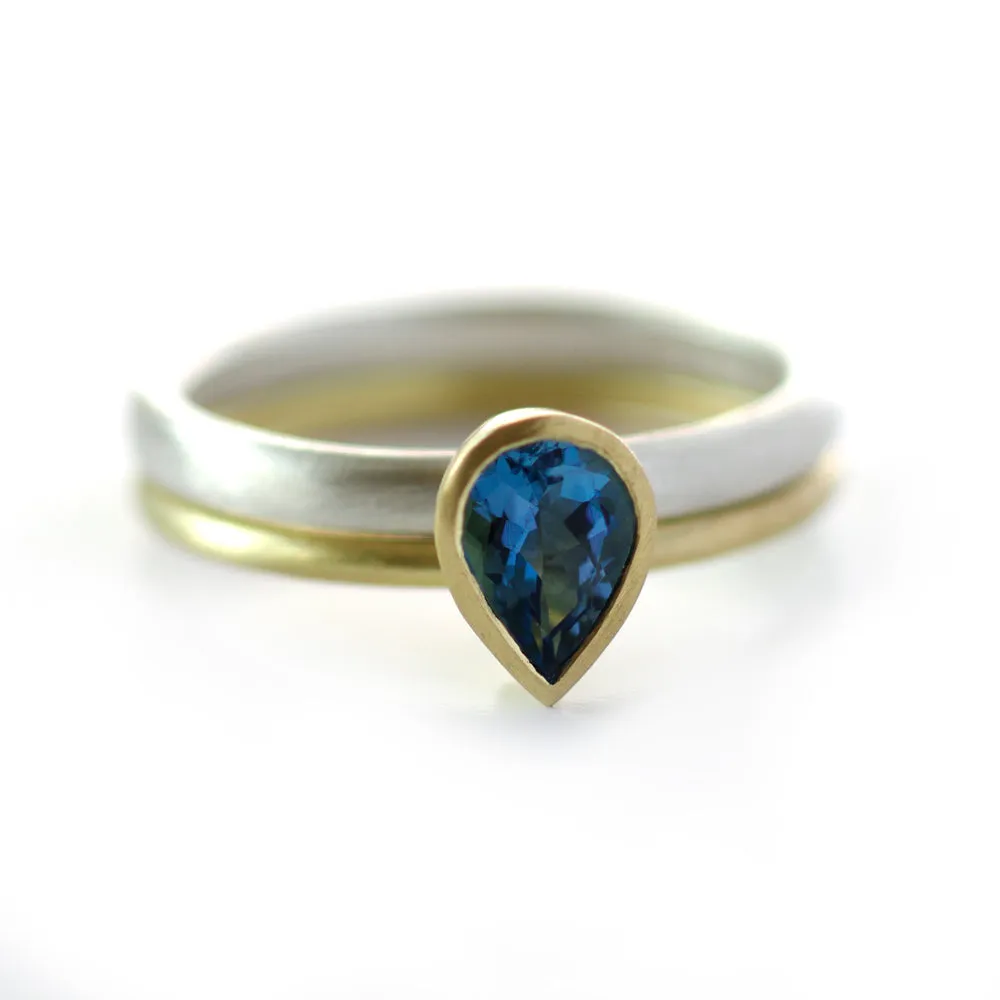 Silver, 18ct Gold and Aquamarine Ring