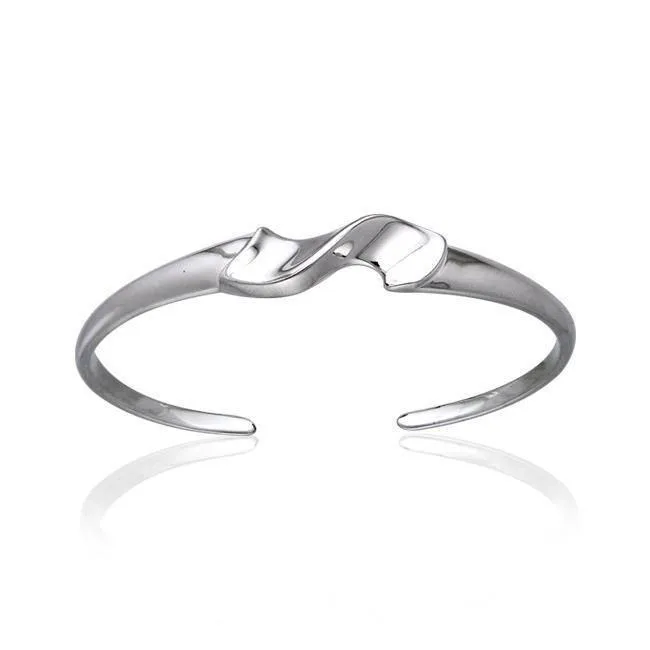 Silver Elegance Bangle TBA075