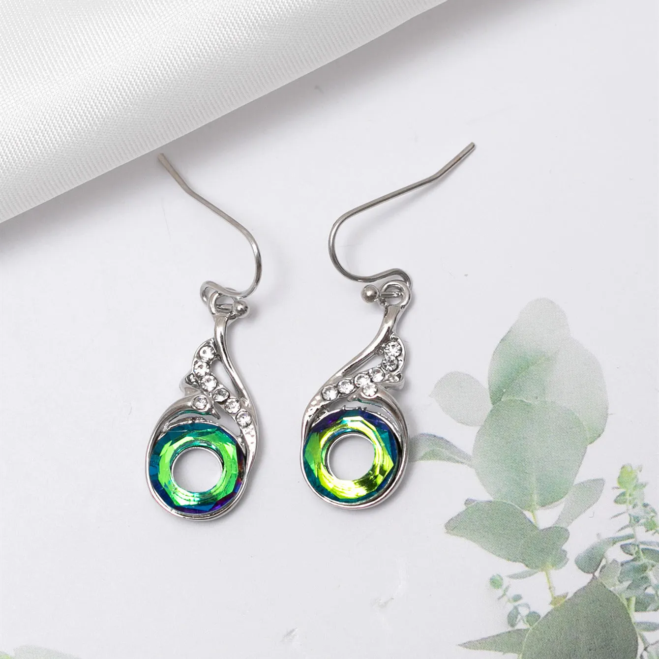 Wholesale Colorful Crystal Gradient Rhinestone Earrings