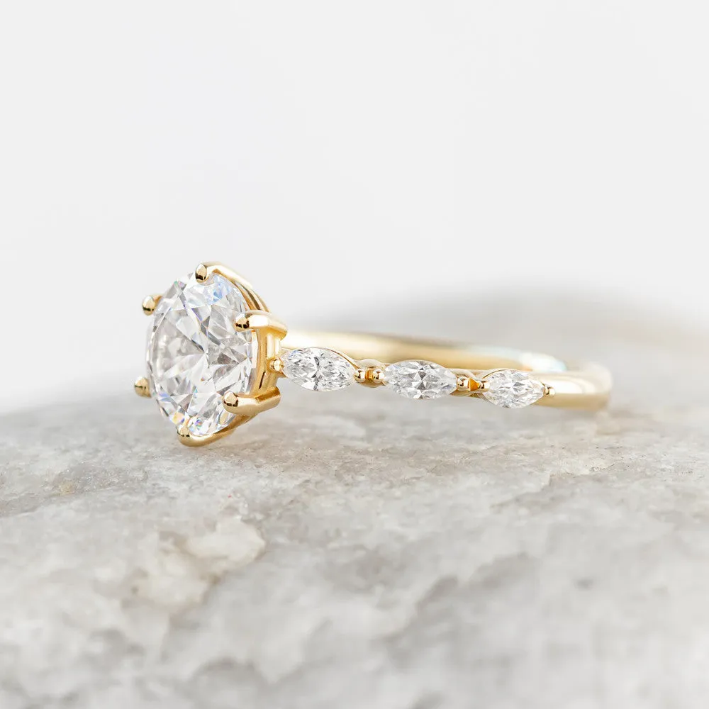 Willa ~ Side Stone Ring